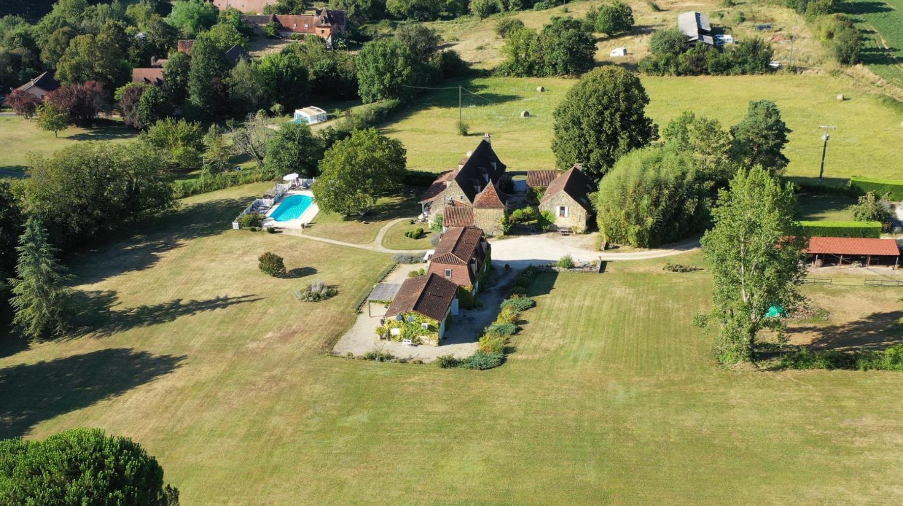 Le Clos-Lascazes Maison D'Hotes Le Buisson-de-Cadouin Exterior photo