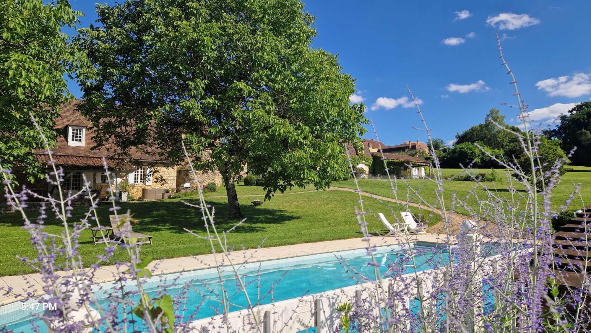 Le Clos-Lascazes Maison D'Hotes Le Buisson-de-Cadouin Exterior photo